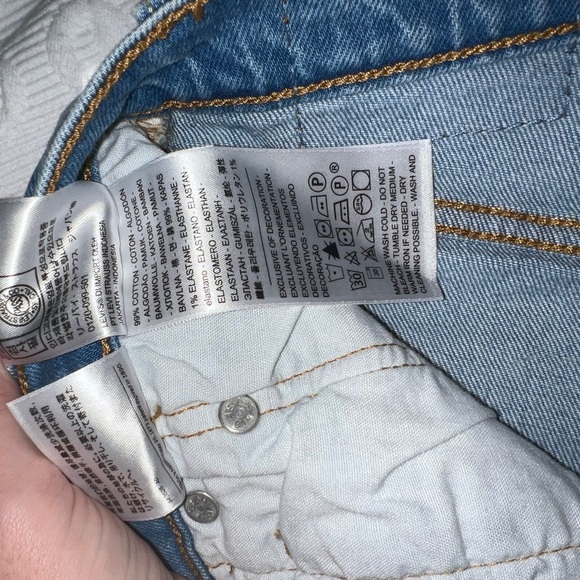 Levi’s 501 Acid wash shorts - Picture 6 of 9